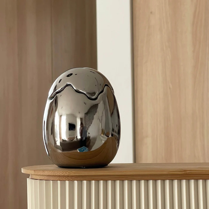 SOLA Kerámia Tojás – Elegáns Húsvéti Dekoráció