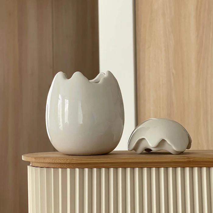 SOLA Kerámia Tojás – Elegáns Húsvéti Dekoráció